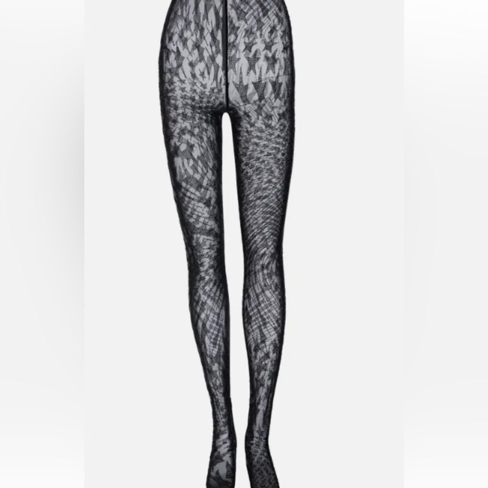 NWOT’s Thierry Mugler for H&M for Target Black Star Tights Size Large.